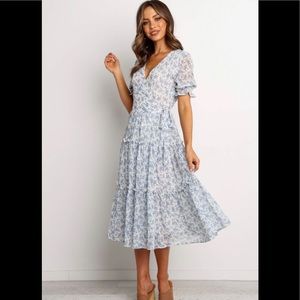 Beautiful Blue & White Floral Summer Midi/Maxi